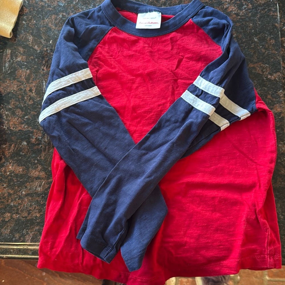 Hannah Anderson boys long sleeved tee, size 6-7
